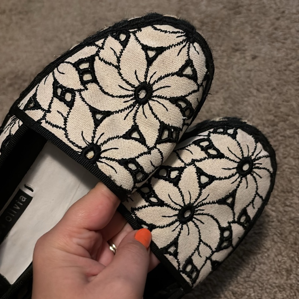 Alice & Olivia Floral Espadrilles - Picture 11 of 11